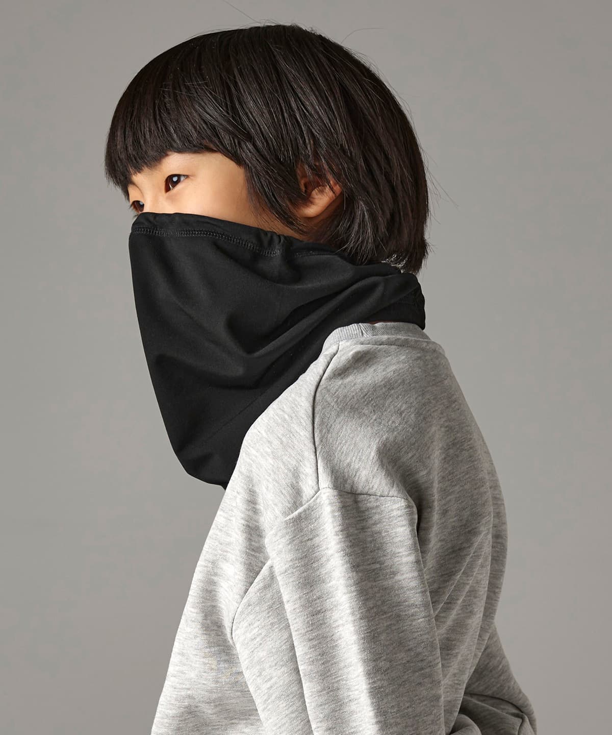 Junior softshell sports tech neck warmer